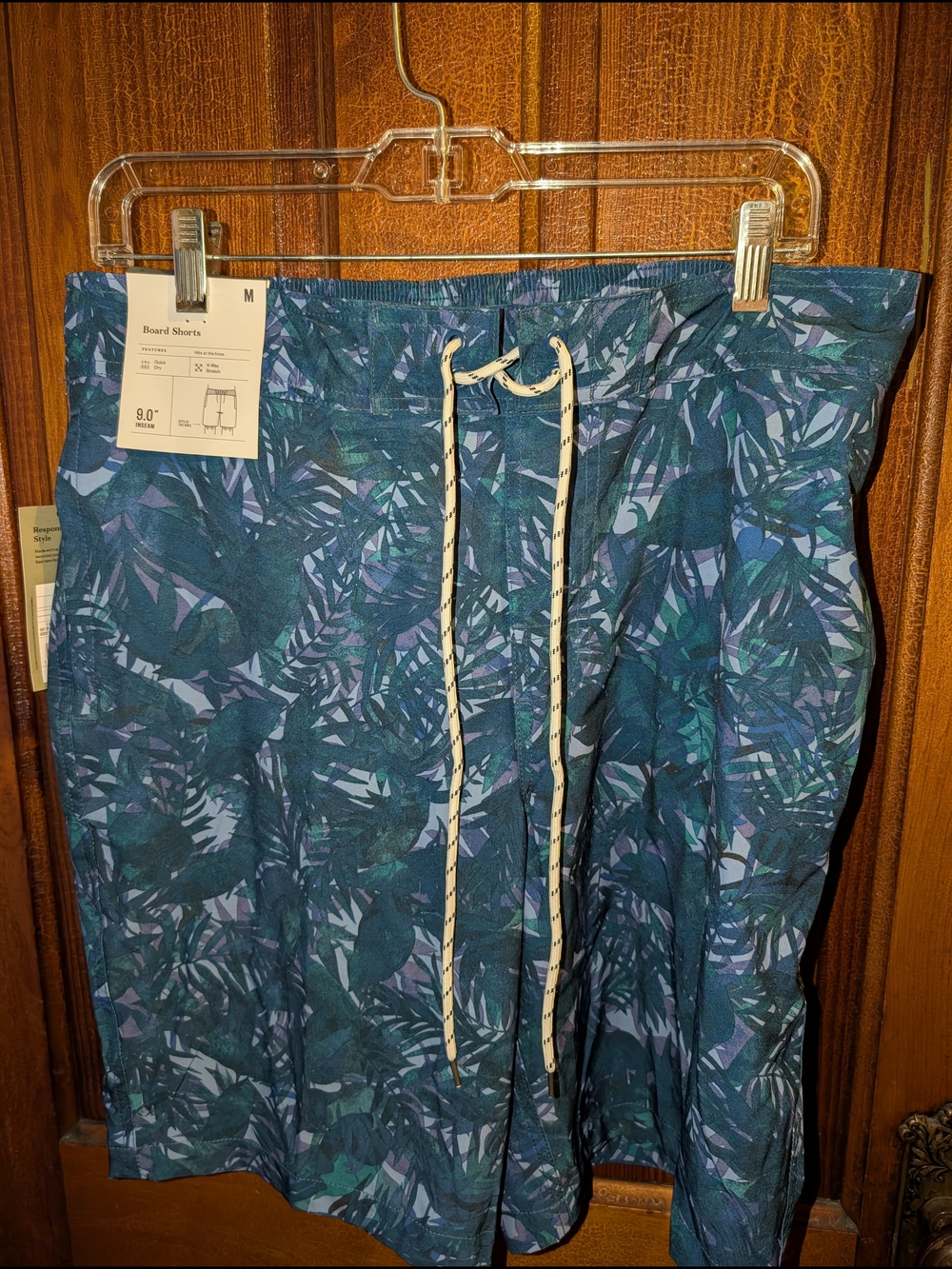 Goodfellow 9" Inseam New with Tags Blue Green Tropical Mens Swim Trucks